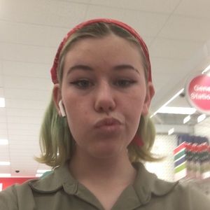 Meet your Posher, Katie